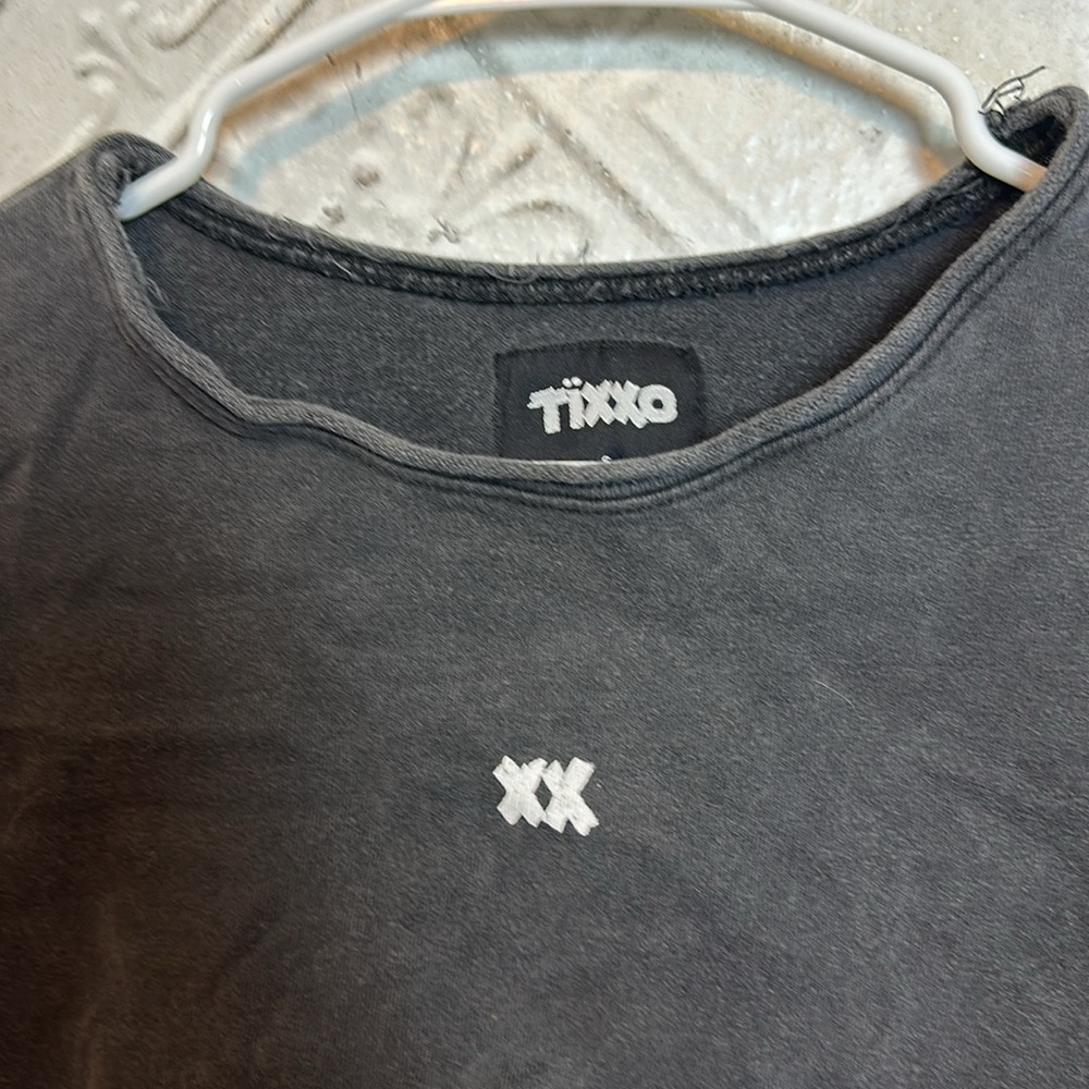 Tixxo acid wash tee - Picture 2 of 6